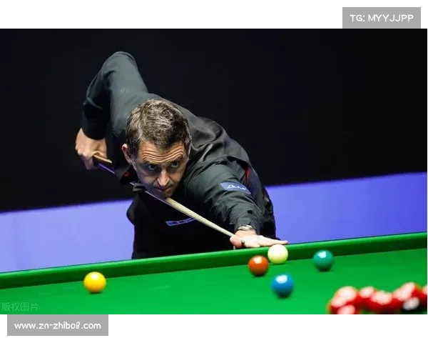 希金斯以4-0轻松战胜对手顺利晋级展现强大竞技状态